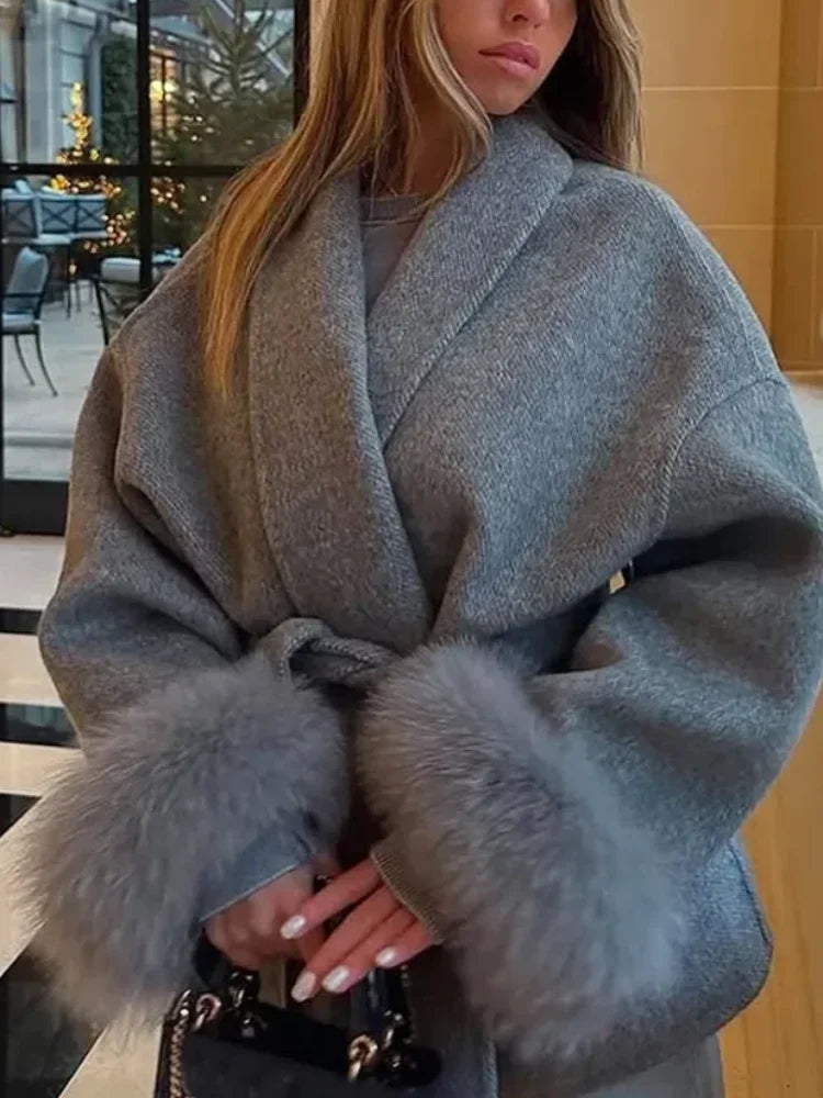 Women Grey Fur Splicing Woolen Coat Casual Belt Full Sleeve Lapel Loose Cardigan Outwear 2025 Lady Winter New Highstreet Jacket