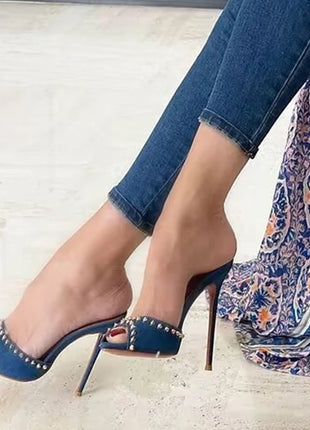 Liyke 2026 Mode d'été Rivet en métal Designer Talons hauts Chaussons femme Sexy Bout pointu Fête Stripper Chaussures Sandales