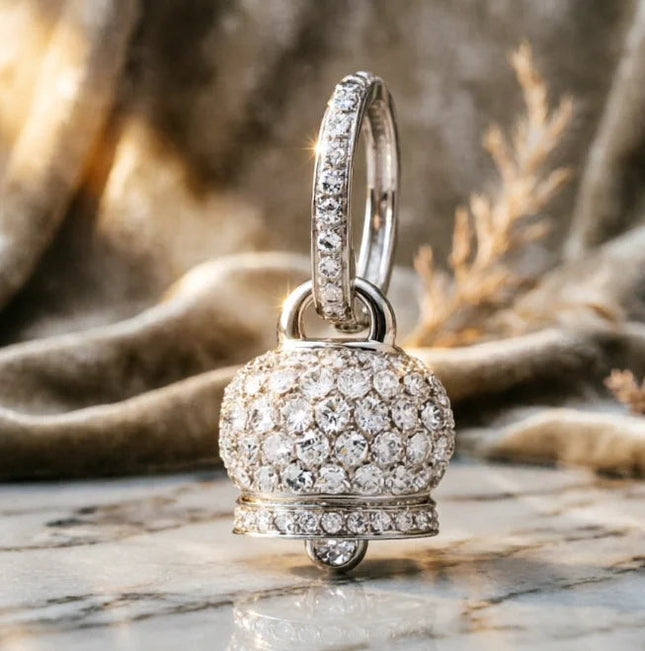 Ciondolo Chantecler: Eroga un glamour di alta classe a un prezzo conveniente per un'immagine di moda duratura platinumshop
