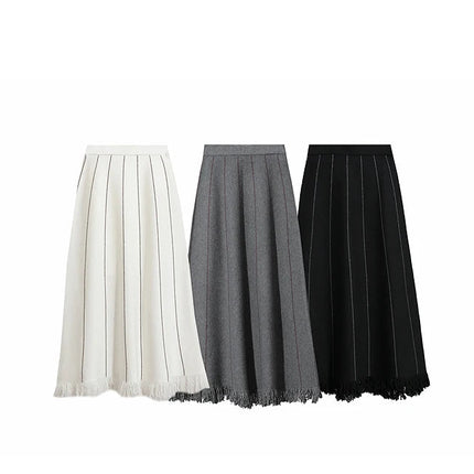 Amii Women's Skirt 2025 Winter New Knitting Striped Tassel A-Line Skirts For Women Versatile Loose Clothing Ladies 12544168 PlatiNum