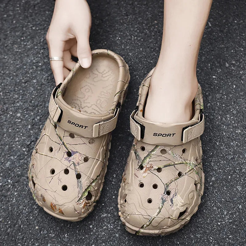 Men Shoes Slippers Men Garden Flat Sandals Platform Clogs Man Summer Beach Shoes Outdoor Flip Flops Home Sandals