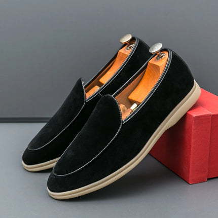 Mocassini da uomo in pelle scamosciata di alta qualità autunnali Scarpe casual piatte semplici Scarpe da sposa per feste Mocasin da esterno in pelle nabuk di marca di lusso
