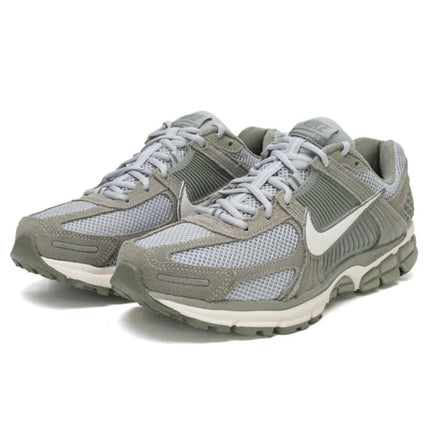 Scarpe da ginnastica da corsa da uomo NIKE ZOOM VOMERO 5 di nuovo arrivo originale platinumshop