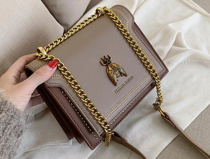 CGCBAG Luxury Brand Women Handbag 2024 New Retro Bee Female Shoulder Bag Simple High Quality Leather Designer Crossbody Bags PlatiNum