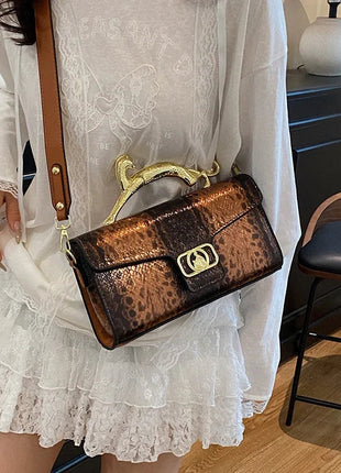 New Ladies Metal Buckle Simple Fashion Shoulder Bag Party Commuting Bag Women Luxury Brand Design PU Leather Bag PlatiNum