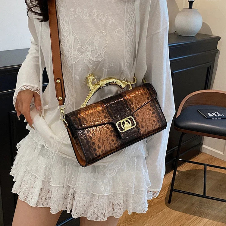 New Ladies Metal Buckle Simple Fashion Shoulder Bag Party Commuting Bag Women Luxury Brand Design PU Leather Bag PlatiNum