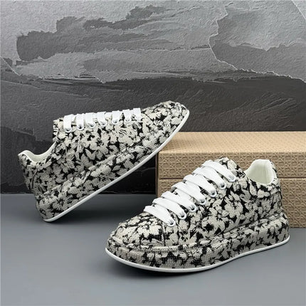 2026 New Rhinestone Spikes Flat Leather Shoes Fashion Men Embroidery Loafer Dress Smoking Slipper Casual Diamond Shoe 38-43