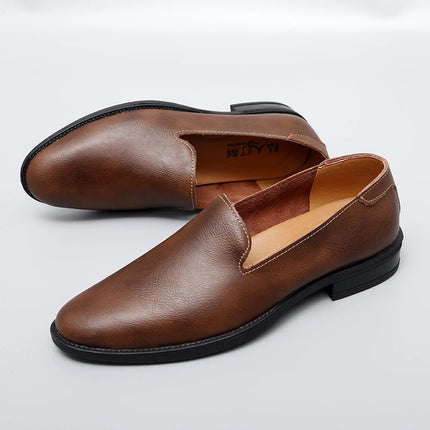 Big Size 47 48 mocassini da uomo Slip On scarpe Casual in pelle estate punta a punta larghezza stretta stile coreano Slip-On in morbida pelle