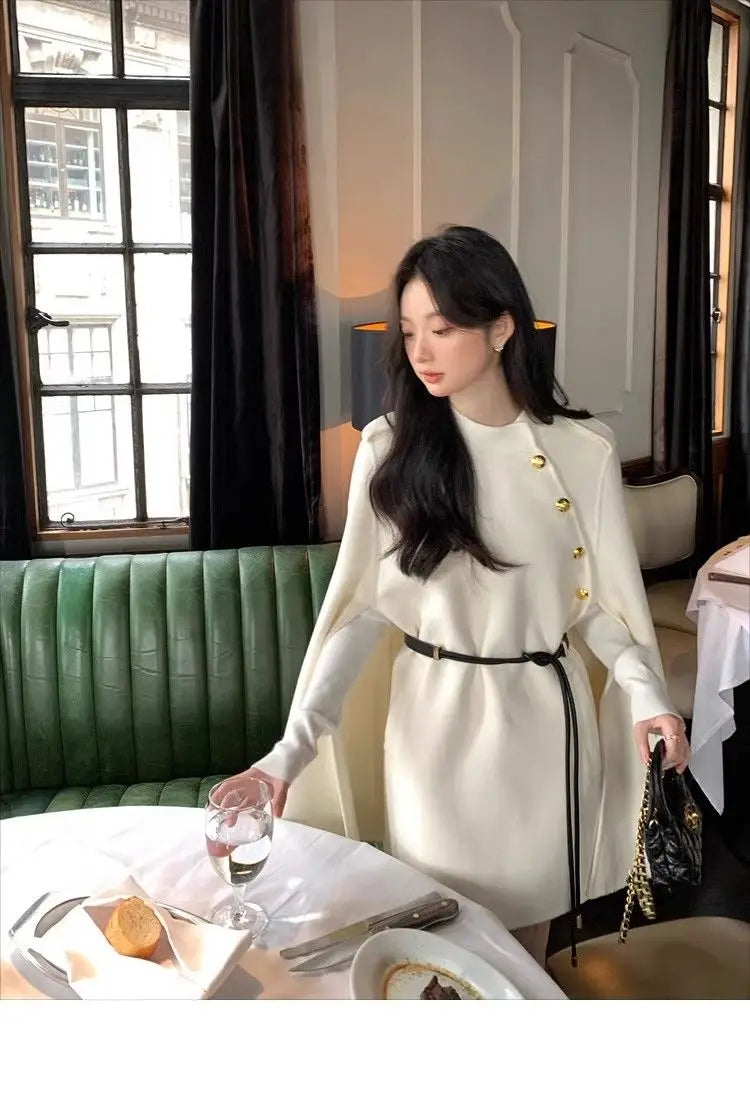 2026 New Style Women's Wool Coats Capes Autumn/Winter Princess Style Wool Cloak Woman