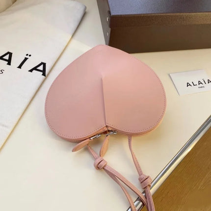 Borsa a tracolla da donna in vera pelle a forma di cuore, anti-graffio, con tracolla regolabile, piccola e graziosa, ideale per appuntamenti e shopping quotidiano - Nuova collezione 2026