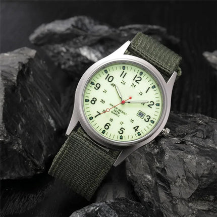Orologi economici di marca da uomo Studenti Moda Casual Cinturino in silicone Sport Militare Data Orologio da polso al quarzo Nero Relogio Masculino platinumshop
