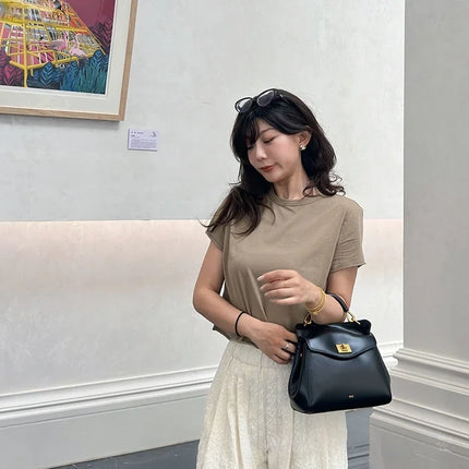 Borsa Clutch Lucia di JW PEI, Unica e alla Moda, Borsa a Tracolla in Vera Pelle, Versatile e di Alta Qualità