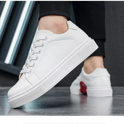 Hot Men's Casual Shoes Leather Sneakers Fashion White Black Male Vulcanized Shoes Non-slip Soft Men Shoes Lightweight Flat Shoe