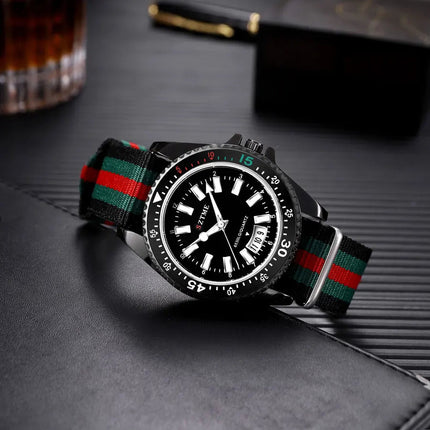 Nuovo orologio da calendario con cinturino in nylon da uomo alla moda, lussuoso e semplice orologio al quarzo con luce notturna per uomo d'affari e donna platinumshop