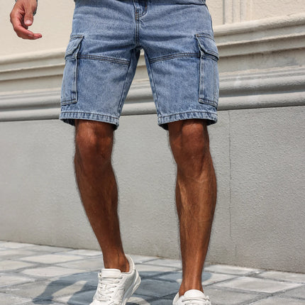 Pantaloncini jeans regolari estivi blu da uomo. Design multitasche. Elegante e casual.