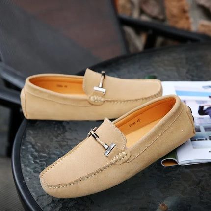 Nuovi uomini scarpe casual moda pelle scamosciata morbida mocassini da uomo mocassini per il tempo libero slip on scarpe da guida da uomo scarpe pigre fatte a mano appartamenti comodi