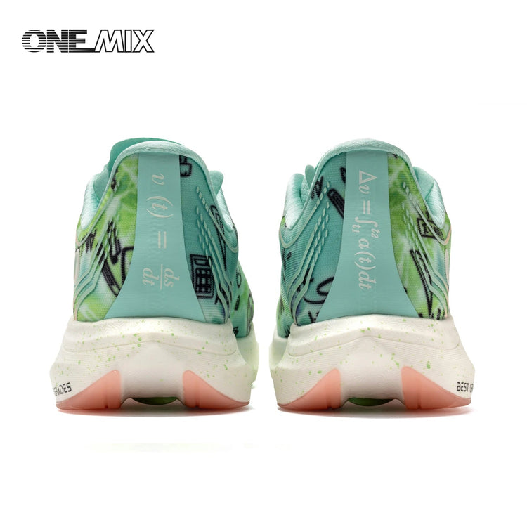 Scarpe da Corsa ONEMIX Marathon con Piastra in Carbonio, Supporto Professionale Stabile, Ammortizzazione, Ultra-leggere e Reattive per Uomo PlatiNum
