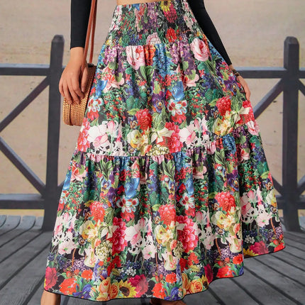 Abito lungo da donna a fiori con vita arricciata e balze, ideale per vacanze e spiaggia, stile casual