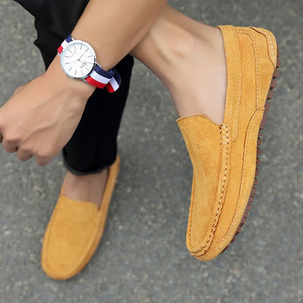 Mocassini da uomo in pelle scamosciata di lusso 2022 scarpe casual da uomo scarpe da barca fatte a mano da uomo Slipon scarpe da guida mocassini maschili Zapatos