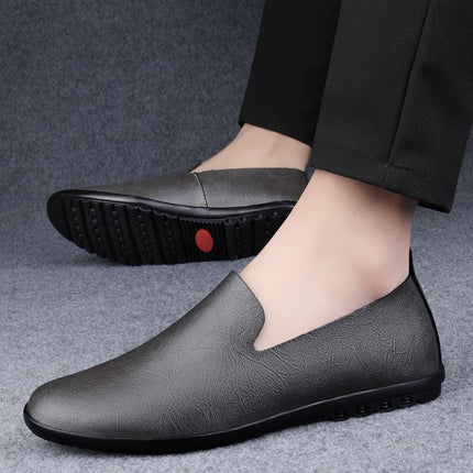 Scarpe da uomo in vera pelle Casual formali mocassini da uomo mocassini estate italiana traspirante Slip on scarpe da barca maschili Over Size 50 51