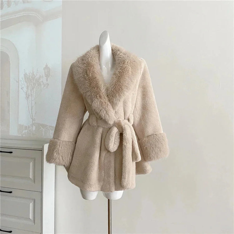 Winter Luxury Women Faux Furs Jackets Coats With Belt Elegant Waist Hugging Slimming Fur Big Collar Thickened Warm Outerwear