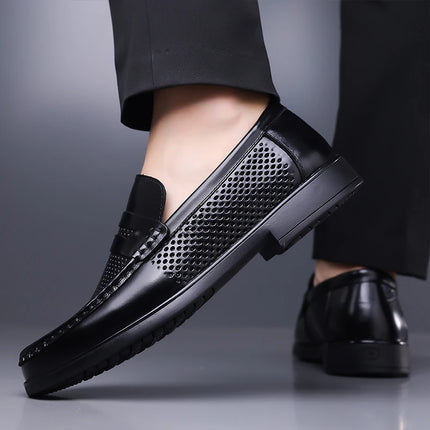 Mocassini in Pelle da Uomo Estate 2026, Scarpe Casual Slip-on Traspiranti, Comode per Camminare e per l'Ufficio