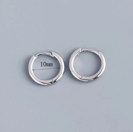 2 pezzi piccoli orecchini a cerchio piccoli Huggie in acciaio inossidabile per le donne cerchio rotondo punk unisex orecchini rock gioielli penetranti della cartilagine PlatiNum