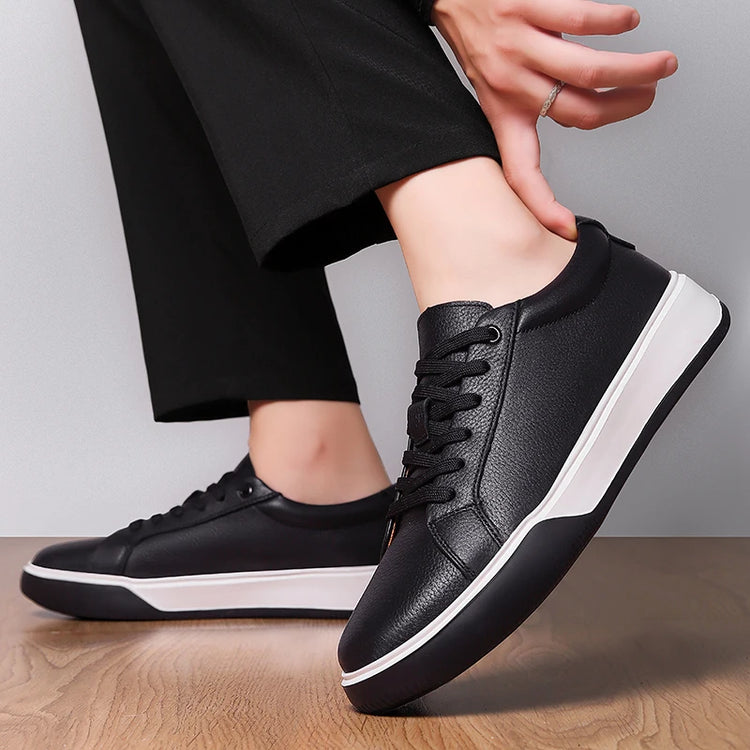 Fashion Wear-resistant Sole Genuine Leather Board Shoes Trend Versatile Walking Shoes 2025New Classic Casual Leather Mens Shoes