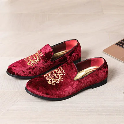 Scarpe in pelle scamosciata di lusso Scarpe da uomo di grandi dimensioni Scarpe da sposa firmate Mocassini ricamati Scarpe da festa piatte da uomo Oxford di alta qualità