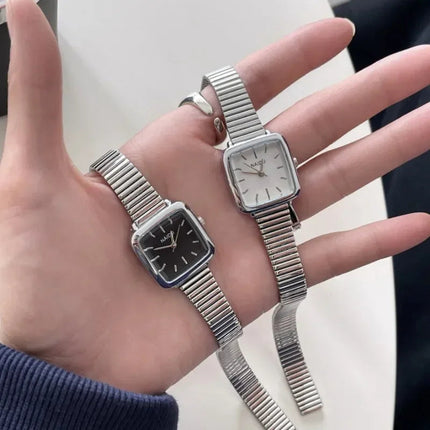 Orologio al quarzo semplice di marca per donna Orologi da donna regalo di lusso retrò Orologi da polso con cinturino in acciaio inossidabile regolabile con quadrante piccolo platinumshop