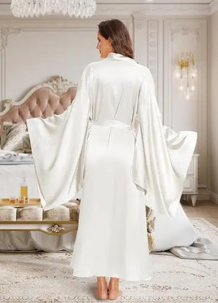Elegante abito lungo da pavimento in seta da sposa, abito da sposa, kimono, abito da sposa, festa, abito da sposa, abito kimono nero