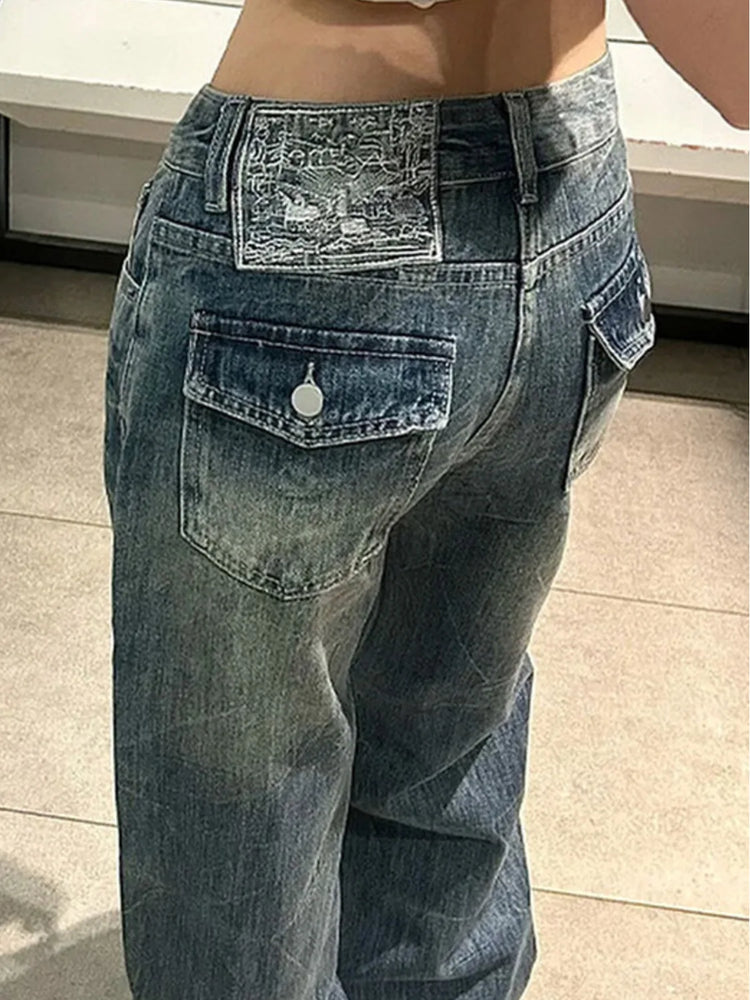 Jeans Baggy Y2K da Donna a Vita Bassa, Gamba Larga, in Denim Lavato Vintage, Pantaloni Larghi Streetwear con Dettaglio Unico Tasca Posteriore