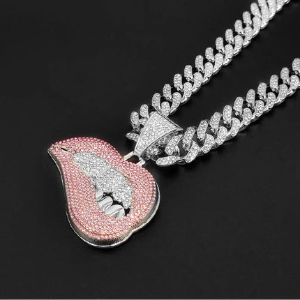 Collana con ciondolo a forma di labbro per morso hip-hop da donna per uomo con catena cubana in cristallo da 13 mm Collane hip-hop ghiacciate Bling Gioielli di moda PlatiNum
