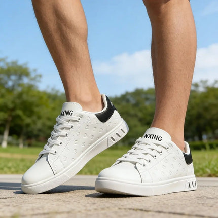 New Men Casual Shoes Summer Breathable Skate Shoes Korean Style Trendy Comfortable Versatile White Sneakers