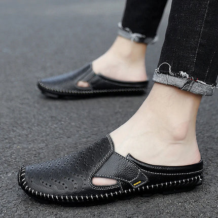 Nuove pantofole da uomo in vera pelle estate traspirante Casual muli mezze scarpe leggere per uomo mocassini da guida antiscivolo all'aperto uomo