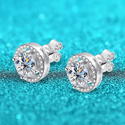 Smyoue 2CT Certified Moissanite Stud Earrings for Women Platinum Plating Sterling Silver Diamond Ear Studs Wedding Fine Jewelry PlatiNum