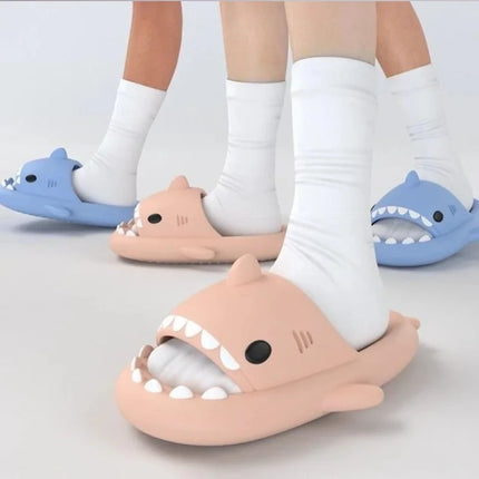 Pantofole da squalo nuovo stile donna estate carino infradito in EVA uomo antiscivolo scivoli da esterno per interni ragazze ragazzi scarpe da spiaggia sandali