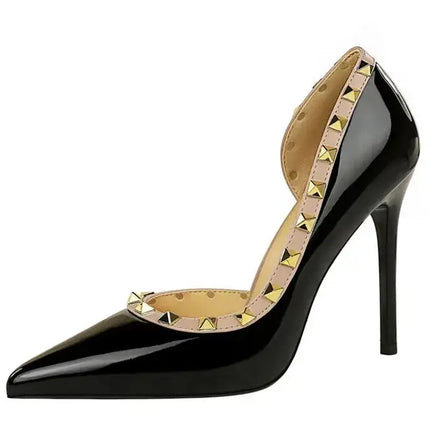 2025 Nuovo Sexy Nero Sottile Tacchi Alti 10.5 Centimetri Scarpe da Donna Testa A Punta Rivetto Pompe da Donna in Pelle Verniciata Stiletto Scarpe da Discoteca platinumshop