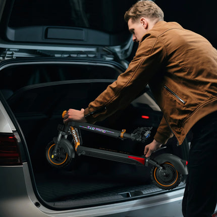 Monopattino Elettrico 800W, Batteria 48V 15.6Ah, Autonomia 55km, Doppia Sospensione, Pneumatici da 10 Pollici, Freno a Disco, Pieghevole, Carico Massimo 120kg