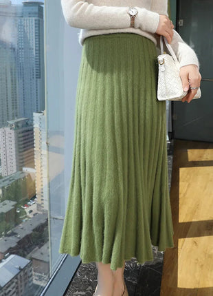 Autumn And Winter Fashion Mink Cashmere Mid Length High Waist Skirt For Women, Knitted Umbrella Skirt, Fashionable Pleated Skirt PlatiNum