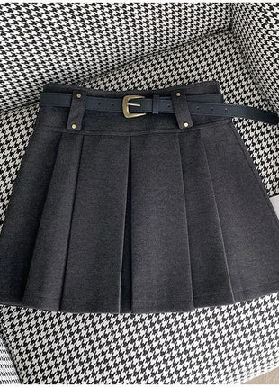 Autumn and Winter 2025 New High-waisted A-line Skirt College Style Sweet Versatile Woolen Pleated Skirt PlatiNum