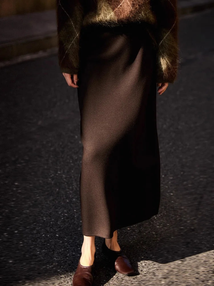 Birdtree Cashmere Silk Blended Skirt For Woman,Elastic Waist Long Skirts,Rear Slit,Commuting Style,2025 Autumn Winter D5N418JF PlatiNum