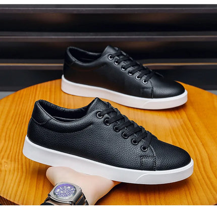 2026 New Fashion Mens Casual Shoes Genuine Leather Designer Lace-up Sneakers High Quality Outdoor walking Mocassin Footwear