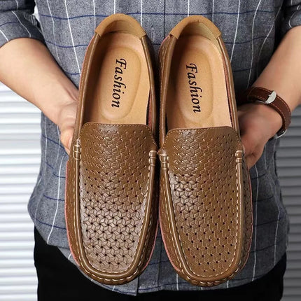 2024 Summer Men Casual Shoes Luxury Brand mocassini da uomo in vera pelle mocassini scavano scarpe da guida traspiranti Slip on