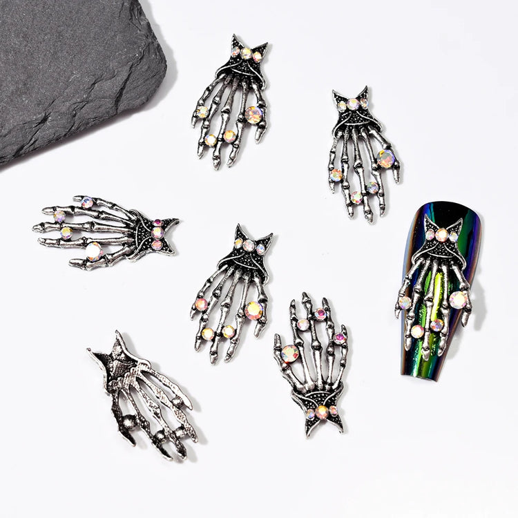 10Pcs Halloween Fake Weapons with Blood Nail Charms Bloody Horror Metal Nail Art Decorations Manicure Accessories Punk Jewelry *