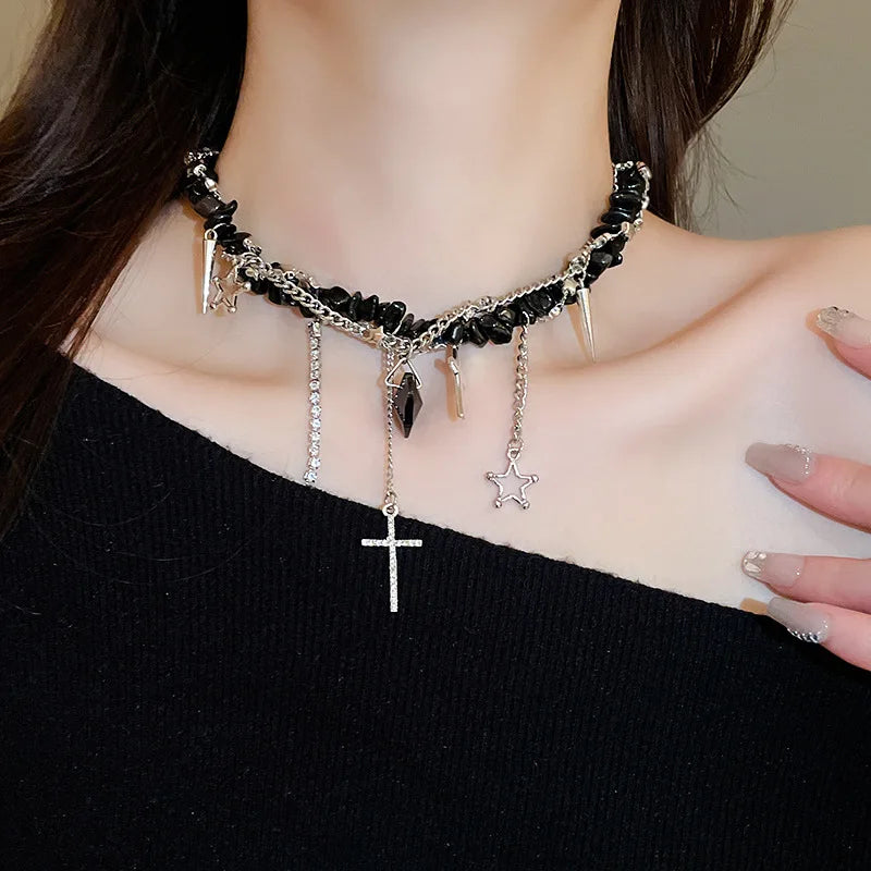 Collana con nappa zircone dal design di personalità, strass brillanti, croce a forma di cuore, collane girocollo, gioielli di moda da donna