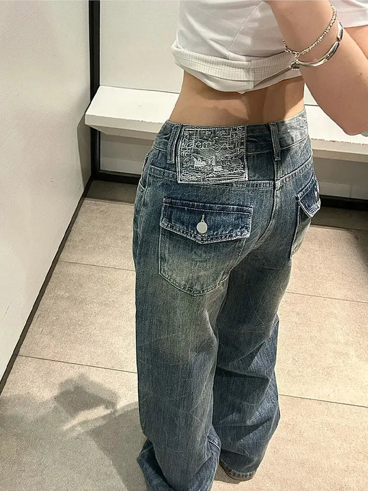 Jeans Baggy Y2K da Donna a Vita Bassa, Gamba Larga, in Denim Lavato Vintage, Pantaloni Larghi Streetwear con Dettaglio Unico Tasca Posteriore