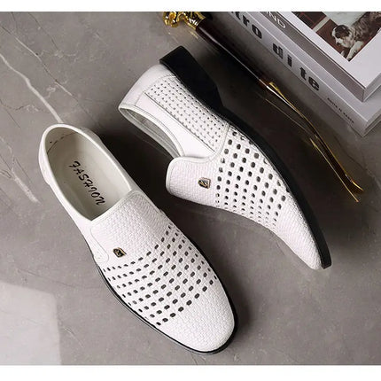 Sandali estivi da uomo in vera pelle morbida, traspiranti, casual, con suola in gomma, punta tonda, tacco basso, slip-on.