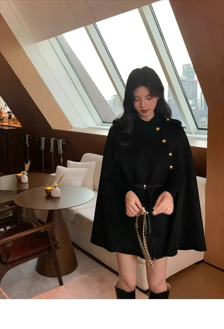 2026 New Style Women's Wool Coats Capes Autumn/Winter Princess Style Wool Cloak Woman