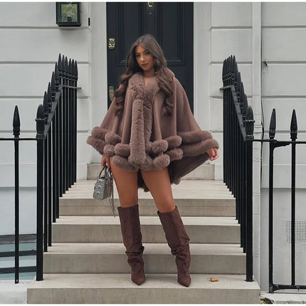 Luxury Women Faux Fur Trim Cape Coat Loose Batwing Poncho Shawl Fuzzy Fur Edge Warm Winter Outerwear Party Street Lady Coats